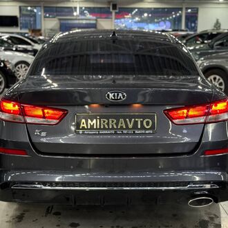 KIA K5 KIA K5