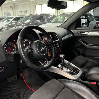 Audi Q5 Quattro S-Line 2.0 AT (224л.с.) Audi Q5 Quattro S-Line 2.0 AT (224л.с.)