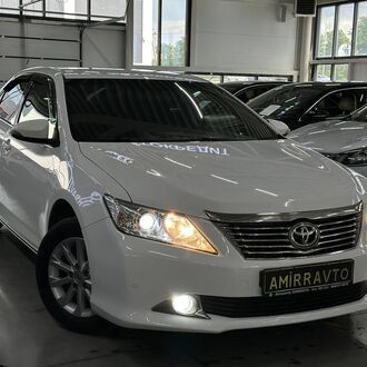 Toyota Camry 2.0 АТ (148л.с.) Toyota Camry 2.0 АТ (148л.с.)