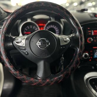 Nissan Juke 1.6 CVT (117л.с.) Nissan Juke 1.6 CVT (117л.с.)