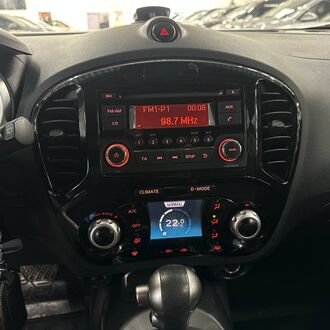 Nissan Juke 1.6 CVT (117л.с.) Nissan Juke 1.6 CVT (117л.с.)