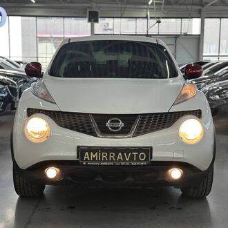Nissan Juke 1.6 CVT (117л.с.) Nissan Juke 1.6 CVT (117л.с.)