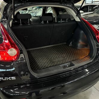 Nissan Juke 1.6 MT (л.с.) Nissan Juke 1.6 MT (л.с.)
