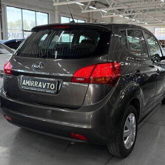 KIA VENGA 1.4 MT (90 л.с.) KIA VENGA 1.4 MT (90 л.с.)