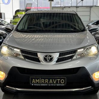 Toyota RAV4 AWD 2.0 AT (145 л.с.) Toyota RAV4 AWD 2.0 AT (145 л.с.)