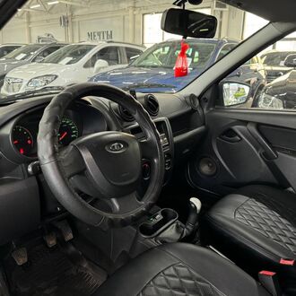 LADA 2190 GRANTA LADA 2190 GRANTA