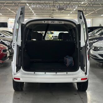 ВАЗ (LADA) Largus 1.6 MT ВАЗ (LADA) Largus 1.6 MT