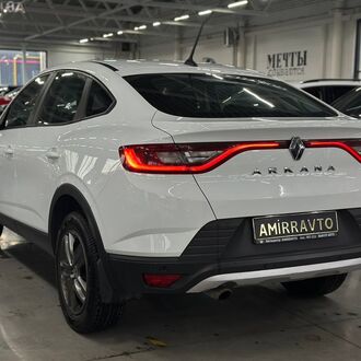 Renault ARKANA 1.6 CVT (114 л.с.) Renault ARKANA 1.6 CVT (114 л.с.)
