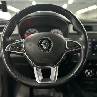Renault ARKANA 1.6 CVT (114 л.с.) Renault ARKANA 1.6 CVT (114 л.с.)