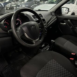 LADA GRANTA 1.6 MT (87 л.с.) LADA GRANTA 1.6 MT (87 л.с.)