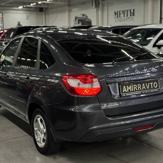 LADA GRANTA 1.6 MT (87 л.с.) LADA GRANTA 1.6 MT (87 л.с.)