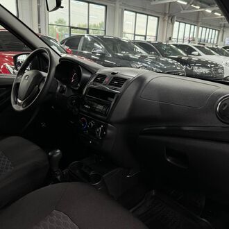 LADA GRANTA 1.6 MT (87 л.с.) LADA GRANTA 1.6 MT (87 л.с.)