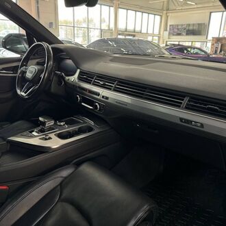 Audi Q7 3.0 TDI AT (249л.с.) Audi Q7 3.0 TDI AT (249л.с.)