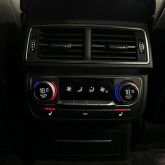 Audi Q7 3.0 TDI AT (249л.с.) Audi Q7 3.0 TDI AT (249л.с.)