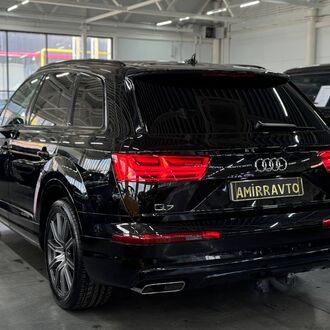 Audi Q7 3.0 TDI AT (249л.с.) Audi Q7 3.0 TDI AT (249л.с.)