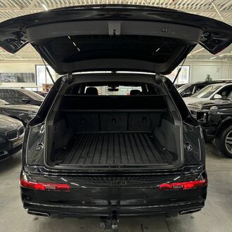 Audi Q7 3.0 TDI AT (249л.с.) Audi Q7 3.0 TDI AT (249л.с.)