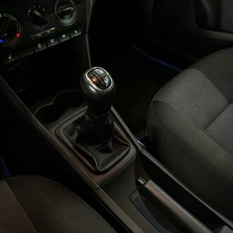 Skoda Rapid 1.6 MT (90л.с.) Skoda Rapid 1.6 MT (90л.с.)
