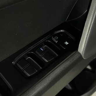 Hyundai Creta 1.6 MT (123л.с.) Hyundai Creta 1.6 MT (123л.с.)