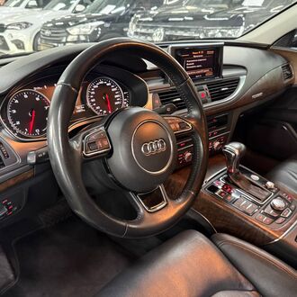 Audi A7 3.0 AMT Quattro (310л.с.) Audi A7 3.0 AMT Quattro (310л.с.)