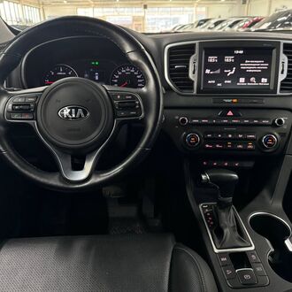 Kia Sportage 1.7 AT DIESEL (141 л.с.) Kia Sportage 1.7 AT DIESEL (141 л.с.)