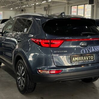 Kia Sportage 1.7 AT DIESEL (141 л.с.) Kia Sportage 1.7 AT DIESEL (141 л.с.)