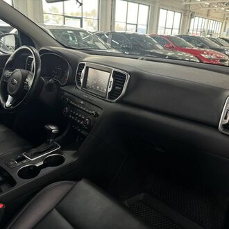 Kia Sportage 1.7 AT DIESEL (141 л.с.) Kia Sportage 1.7 AT DIESEL (141 л.с.)