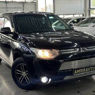 Mitsubishi Outlander 2.0 AT ПОЛНЫЙ ПРИВОД (146 л.с.) Mitsubishi Outlander 2.0 AT ПОЛНЫЙ ПРИВОД (146 л.с.)