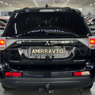 Mitsubishi Outlander 2.0 AT ПОЛНЫЙ ПРИВОД (146 л.с.) Mitsubishi Outlander 2.0 AT ПОЛНЫЙ ПРИВОД (146 л.с.)