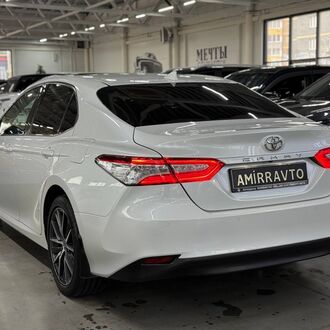 Toyota Camry 2.5 AT (л.с.) Toyota Camry 2.5 AT (л.с.)