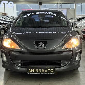 Peugeot 308 1.6 AT (120 л.с.) Peugeot 308 1.6 AT (120 л.с.)