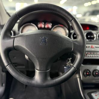Peugeot 308 1.6 AT (120 л.с.) Peugeot 308 1.6 AT (120 л.с.)