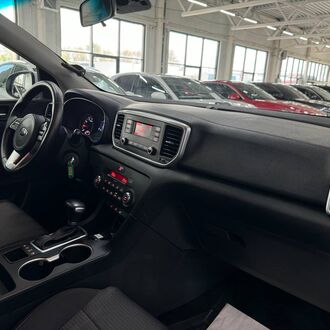 KIA SPORTAGE 2.0 AT (149л.с.) KIA SPORTAGE 2.0 AT (149л.с.)