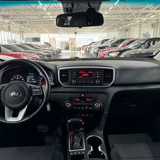 KIA SPORTAGE 2.0 AT (149л.с.) KIA SPORTAGE 2.0 AT (149л.с.)