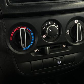 Lada Granta 1.6 MT (90л.с.) БЕЗ ПРОБЕГА Lada Granta 1.6 MT (90л.с.) БЕЗ ПРОБЕГА
