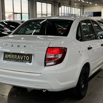 Lada Granta 1.6 MT (90л.с.) БЕЗ ПРОБЕГА Lada Granta 1.6 MT (90л.с.) БЕЗ ПРОБЕГА