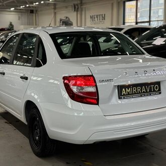 Lada Granta 1.6 MT (90л.с.) БЕЗ ПРОБЕГА Lada Granta 1.6 MT (90л.с.) БЕЗ ПРОБЕГА