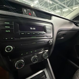 Skoda Octavia 1.2 MT (105л.с.) Skoda Octavia 1.2 MT (105л.с.)