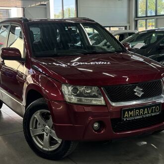 Suzuki GRAND VITARA 5D 2.0 MT 4WD JLX-A Suzuki GRAND VITARA 5D 2.0 MT 4WD JLX-A