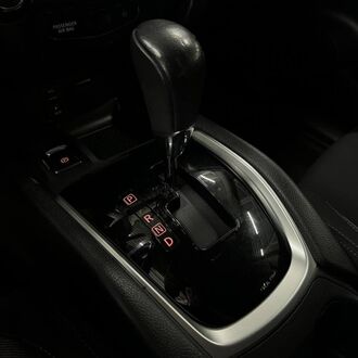 NISSAN Qashqai 2.0 CVT ( 144 л.с.)