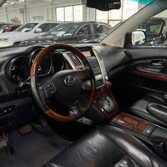 LEXUS RX 3.0 AT полный привод (204л.с.)
