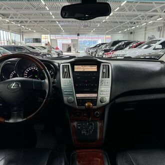 LEXUS RX 3.0 AT полный привод (204л.с.)
