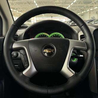 Chevrolet Captiva 2.4 МТ (136 л.с.) Chevrolet Captiva 2.4 МТ (136 л.с.)