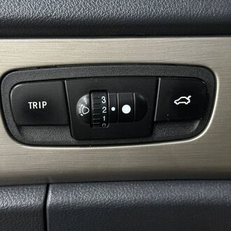 Geely Emgrand X7 2.0 МТ Geely Emgrand X7 2.0 МТ