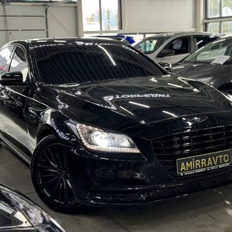 Hyundai Genesis 3.0 AT (245 л.с.) Полный привод Hyundai Genesis 3.0 AT (245 л.с.) Полный привод