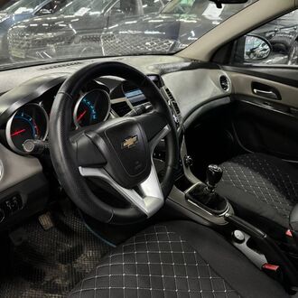 Chevrolet Cruse 1.6 MT (109 л.с) Chevrolet Cruse 1.6 MT (109 л.с)