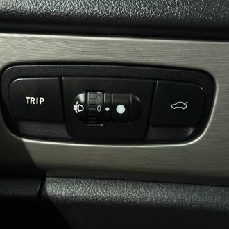 Geely EMGRAND X7 2.0 МТ (138 л.с.) Geely EMGRAND X7 2.0 МТ (138 л.с.)