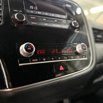 Mitsubishi Outlander III 2.0 CVT полный привод (145л.с) Mitsubishi Outlander III 2.0 CVT полный привод (145л.с)
