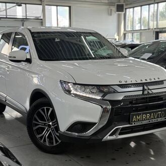Mitsubishi Outlander III 2.0 CVT полный привод (145л.с) Mitsubishi Outlander III 2.0 CVT полный привод (145л.с)