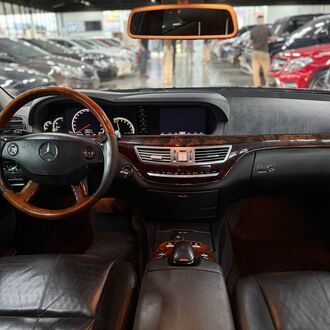 Mercedes-Benz S 350 AT W221 3.5 AT (272 л.с) Mercedes-Benz S 350 AT W221 3.5 AT (272 л.с)