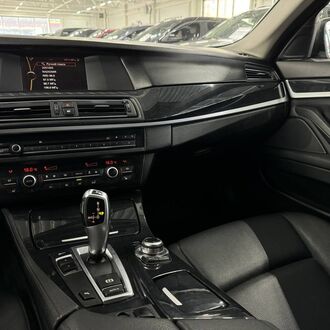 BMW 5 2.0 AT (218 л.с)